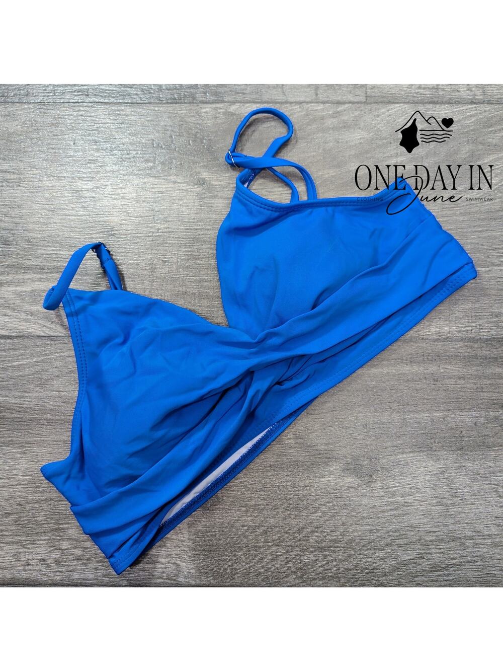 Aleumdr Twist Front Bikini Top Size L